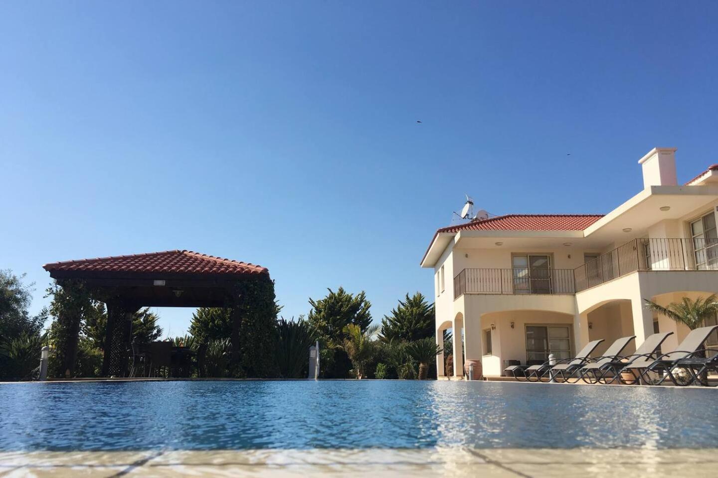 Orchard Blossom Private Villa With Pool Phrenaros Εξωτερικό φωτογραφία