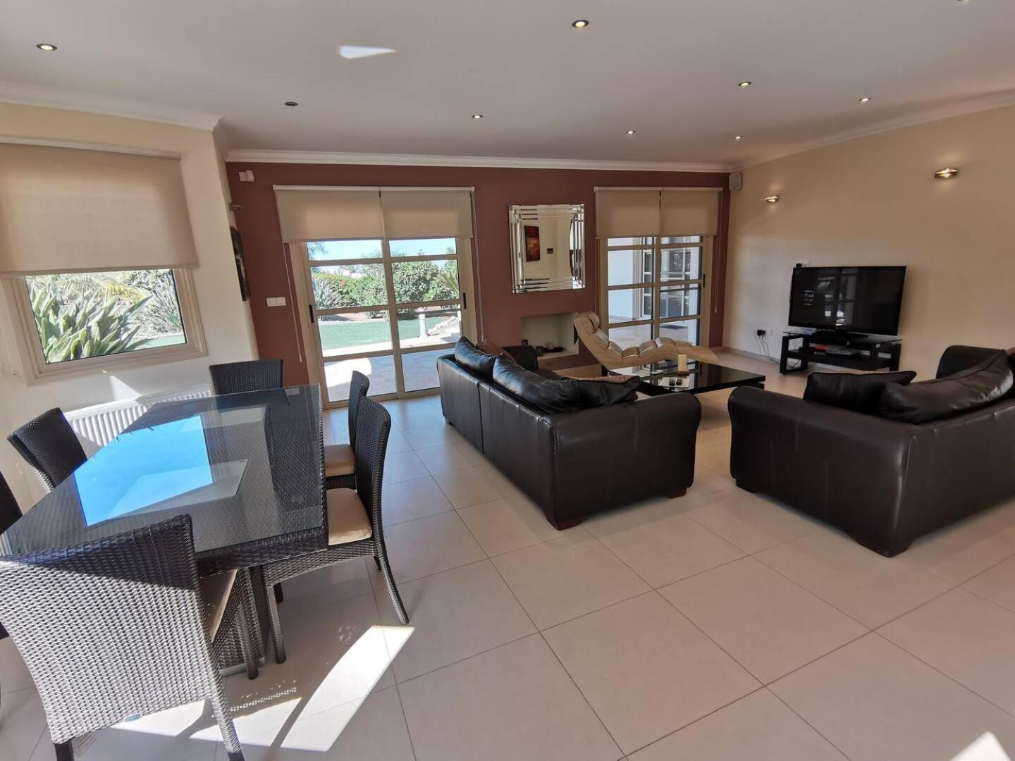 Orchard Blossom Private Villa With Pool Phrenaros Εξωτερικό φωτογραφία
