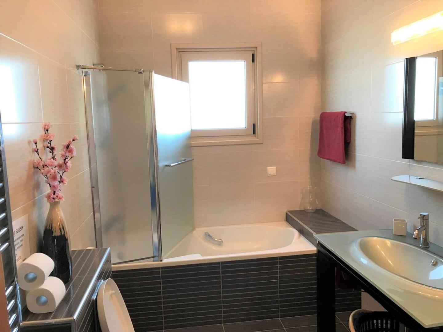 Orchard Blossom Private Villa With Pool Phrenaros Εξωτερικό φωτογραφία