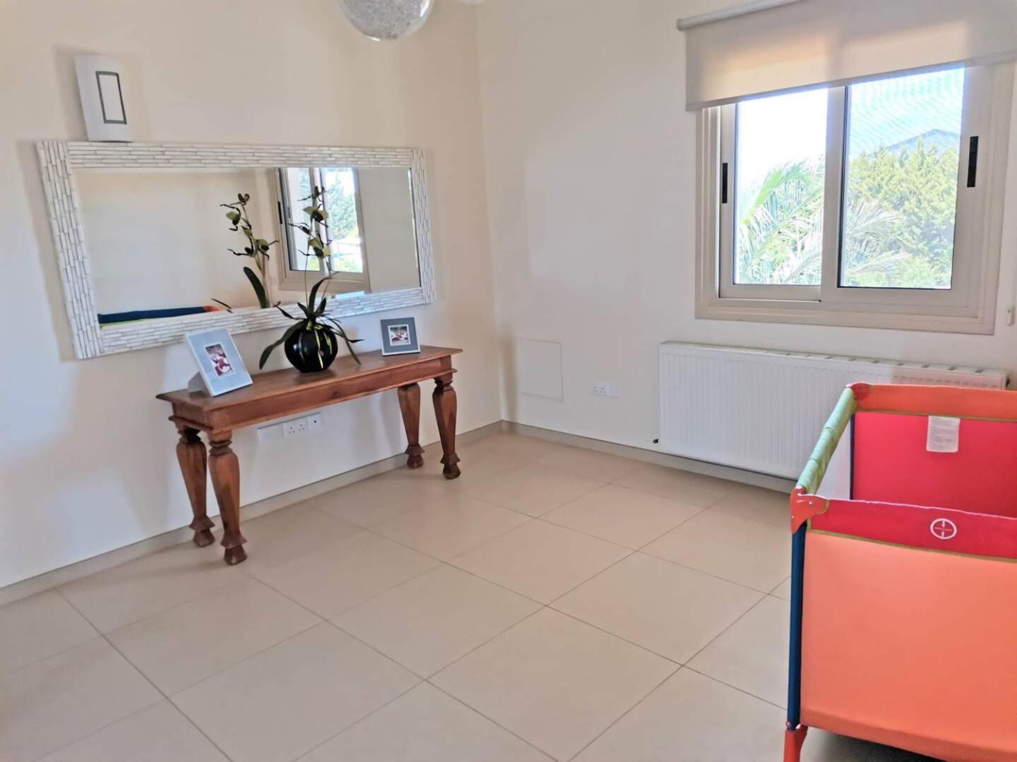 Orchard Blossom Private Villa With Pool Phrenaros Εξωτερικό φωτογραφία
